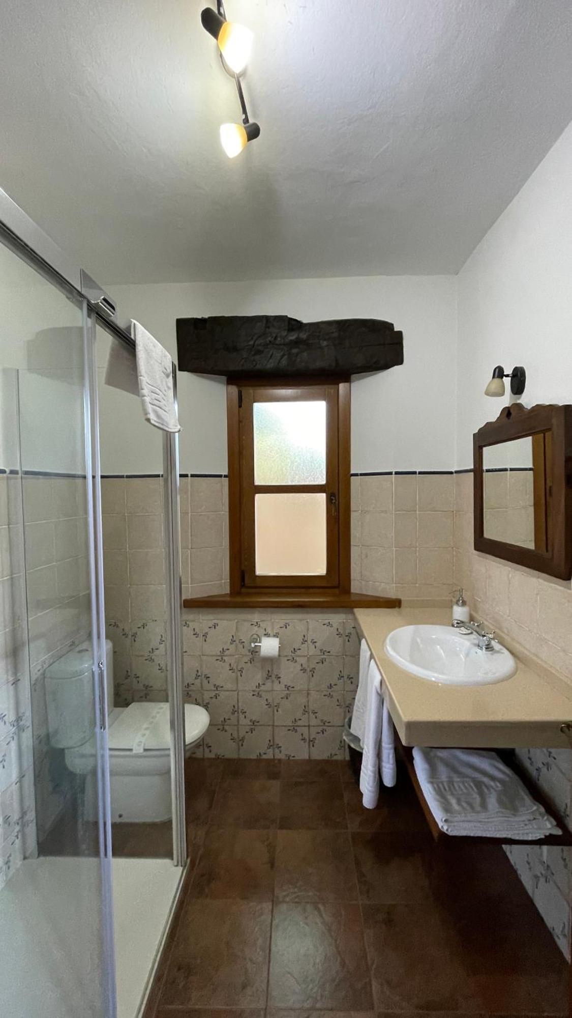 Apartamentos El Picoretu Местас-дель-Кон Экстерьер фото
