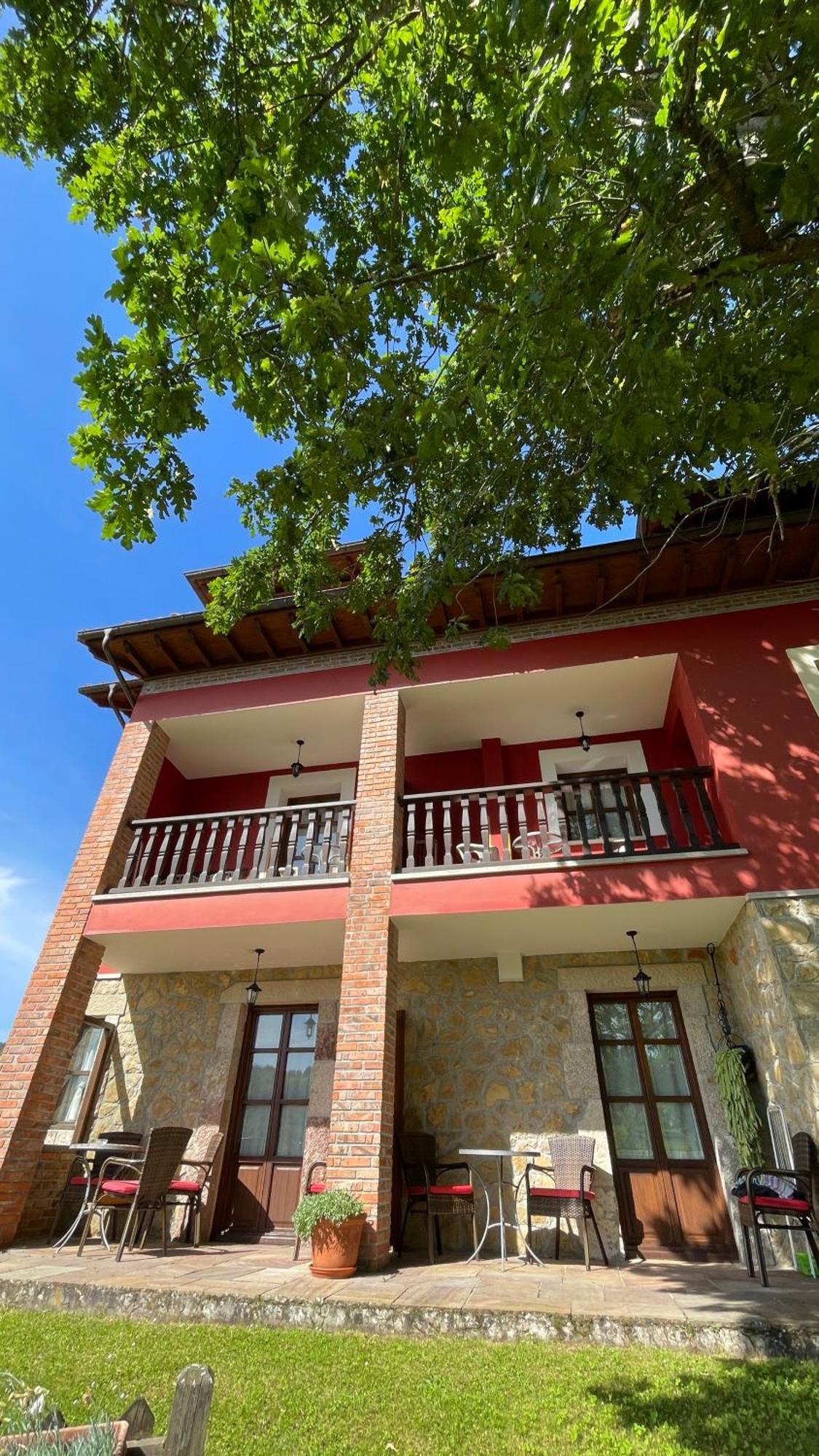 Apartamentos El Picoretu Местас-дель-Кон Экстерьер фото