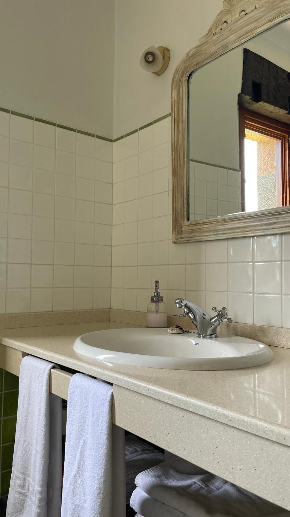Apartamentos El Picoretu Местас-дель-Кон Экстерьер фото