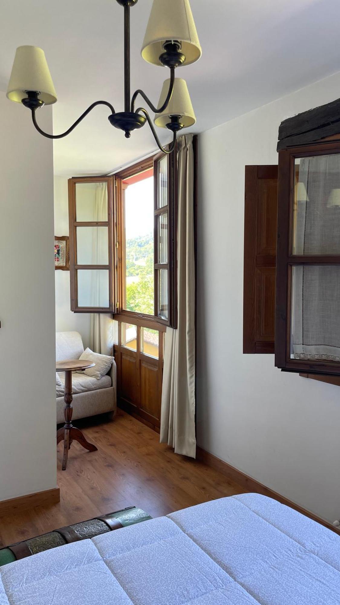 Apartamentos El Picoretu Местас-дель-Кон Экстерьер фото