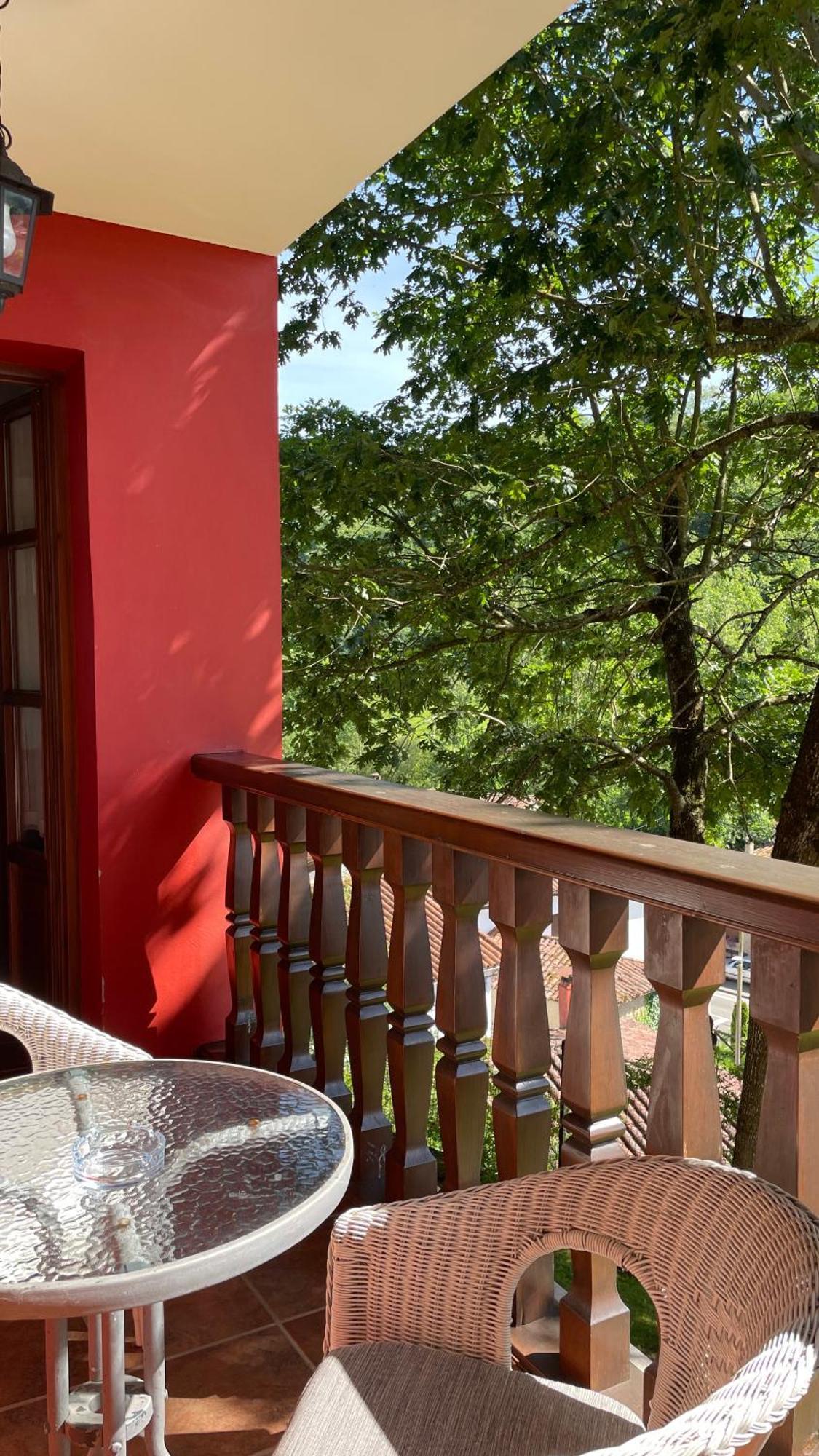 Apartamentos El Picoretu Местас-дель-Кон Экстерьер фото